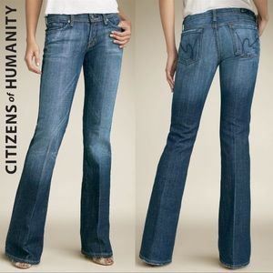 CoH Lightly Distressed Stretch Flare Jean 27
